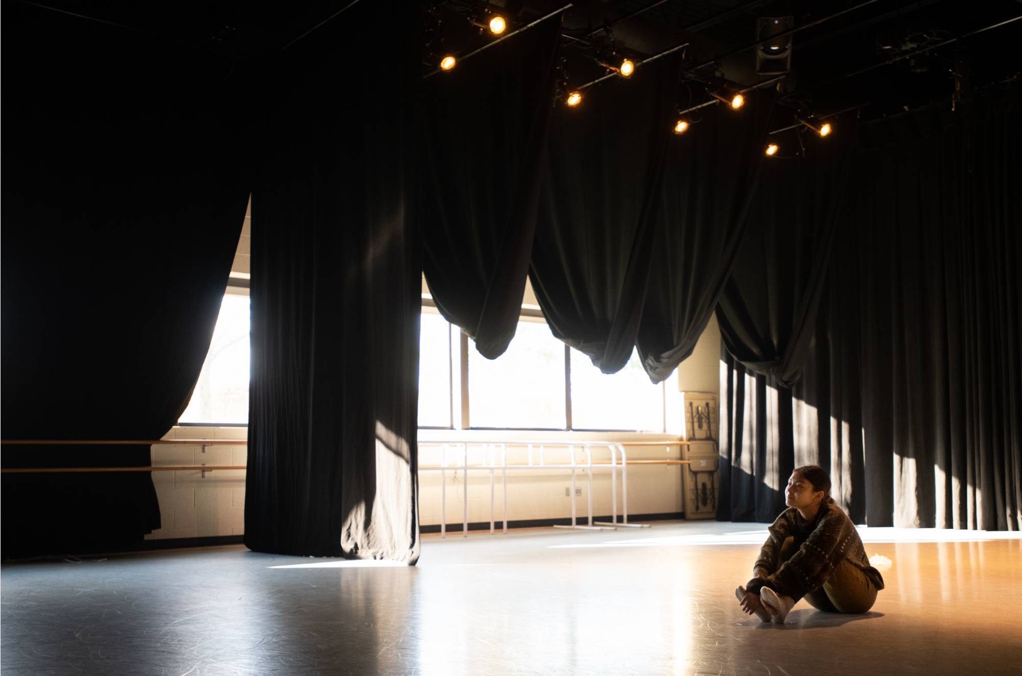 dance studio 1600 picture
